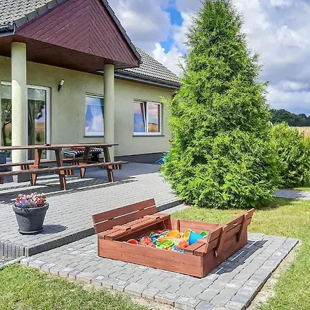 Beautiful In Zegocino With 5 Bedrooms And Wifi *