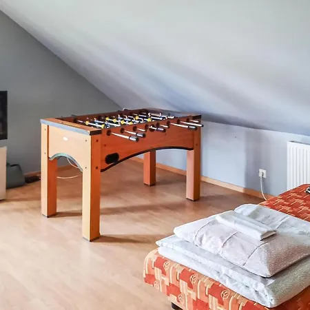 Casa vacanze Beautiful In Zegocino With 5 Bedrooms And Wifi