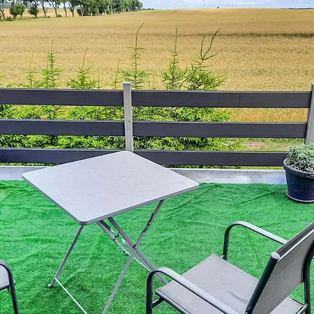 Casa vacanze Beautiful In Zegocino With 5 Bedrooms And Wifi